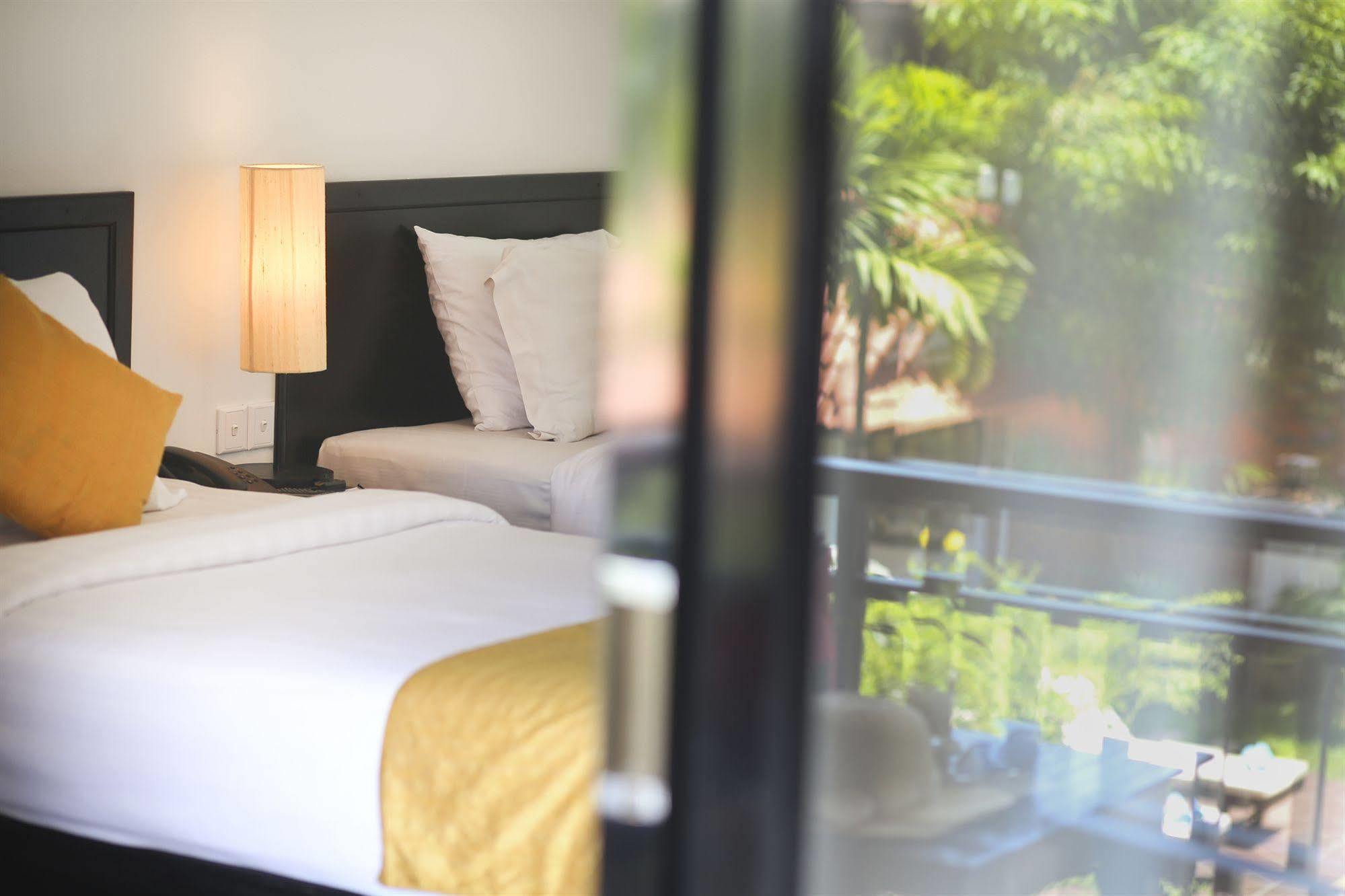Kiri Boutique Hotel Sziemreap Kültér fotó